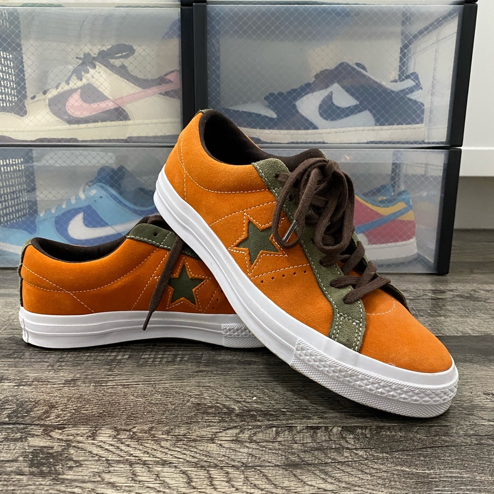Converse One Star Ox ‘Bold Mandarin’ Size 10. New, never worn.